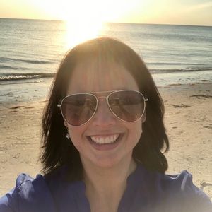 Meet your Posher, Sandra